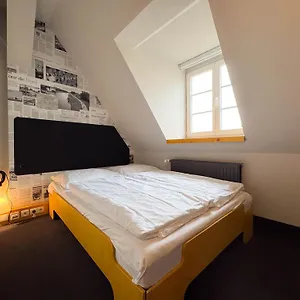 https://superbude-hotel-hostel-stpauli.hamburg-hotels-de.com