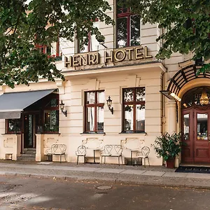https://henri-hotel-berlin.find-berlin-hotels.com